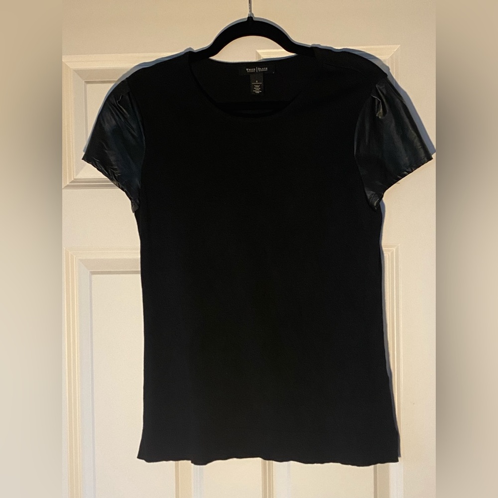 White House Black Market Black Size Small Sweater